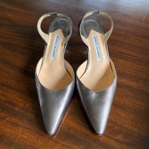 Manolo Blahnik Slingback Low-Heel Halter Pump Carolyne Anthracite